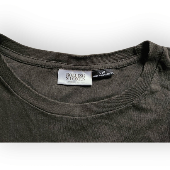 Rolling Stones Black and Red Short Sleeve Tee - Picture 6 of 6